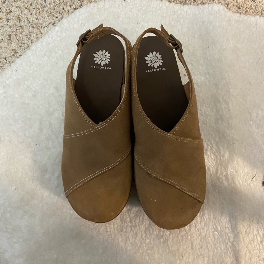 Yellow box suede shoes